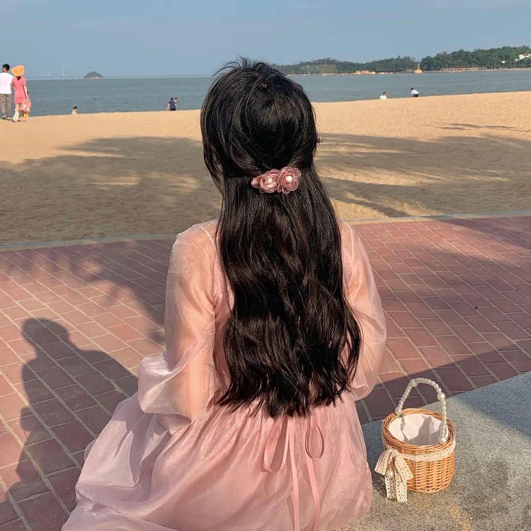 所以我和黑粉结婚了